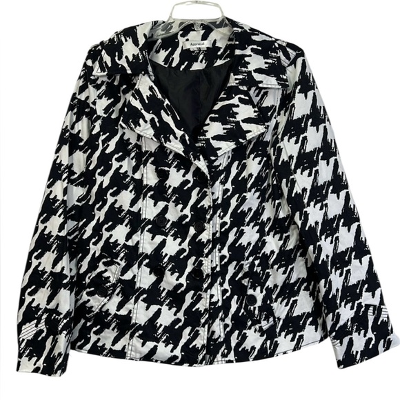 appraisal Jackets & Blazers - Appraisal Double Breasted Black/White Jacket Houndstooth- SZ: Large